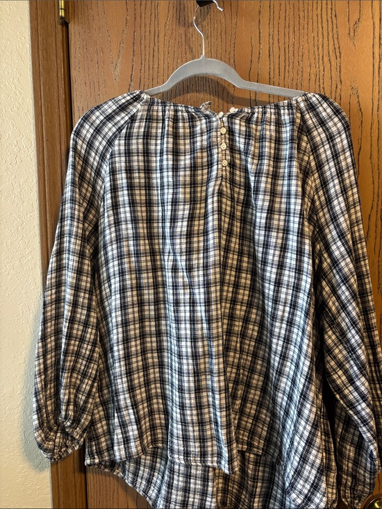 Old Navy Tops - Old Navy Black and White Plaid Peasant Blouse